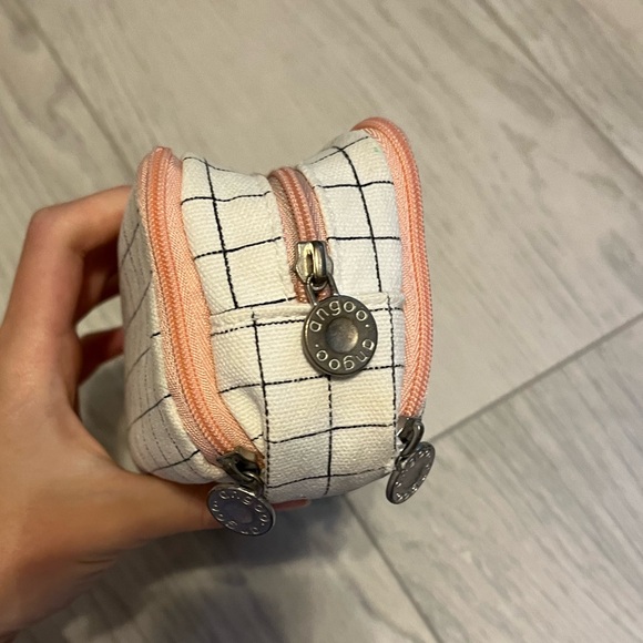 Pencil Case - Picture 5 of 7